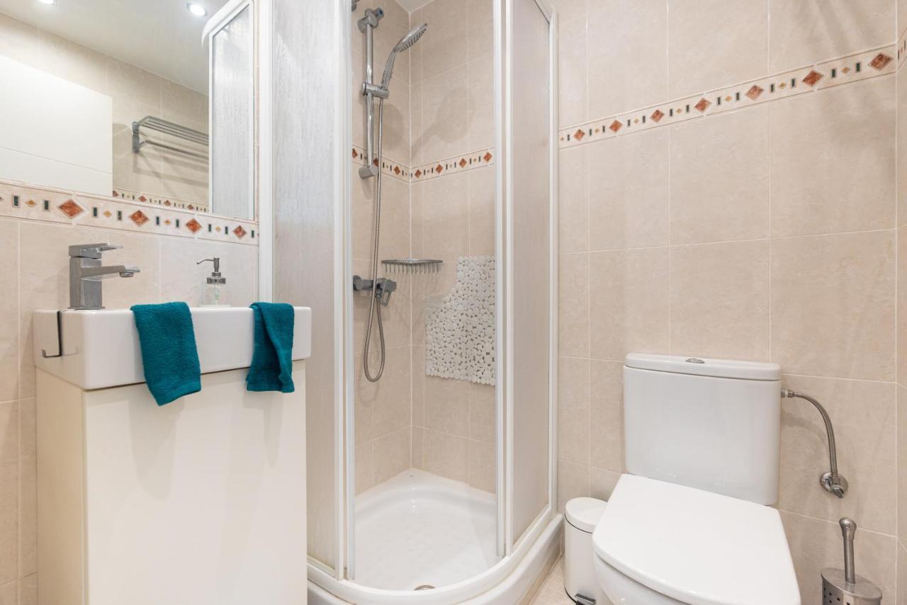 Luxury 3 Bed Apartment Torreblanca Фуeнхирола Екстериор снимка